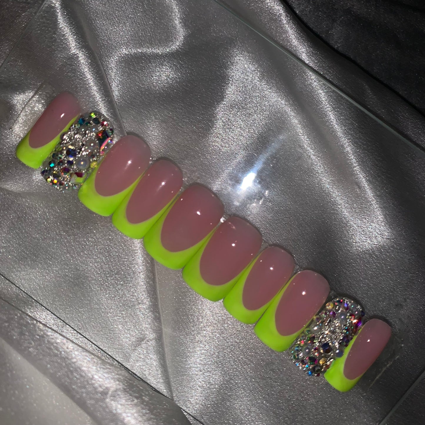 Pop Of Glam - Neon green