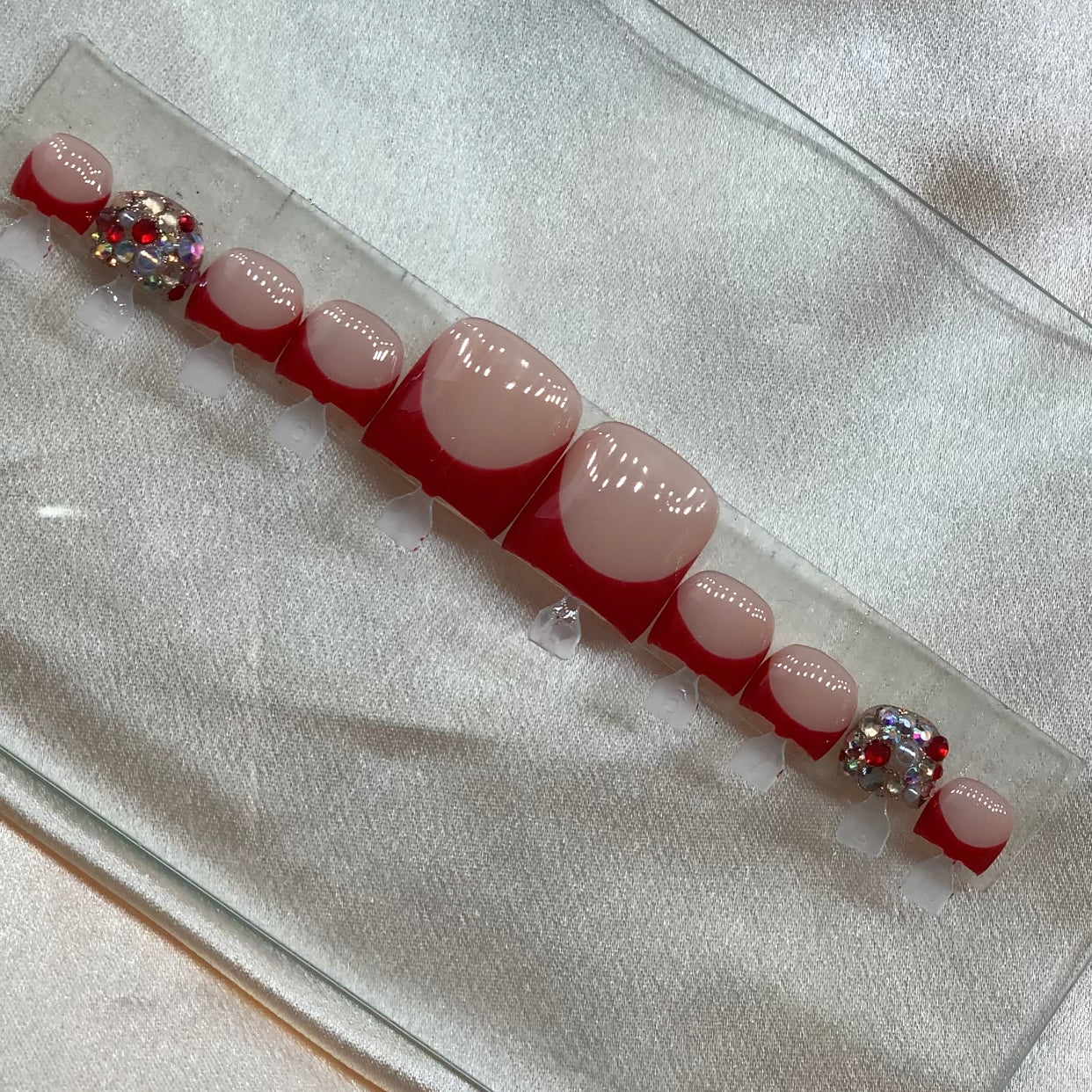 Pop Of Glam Toes (red)
